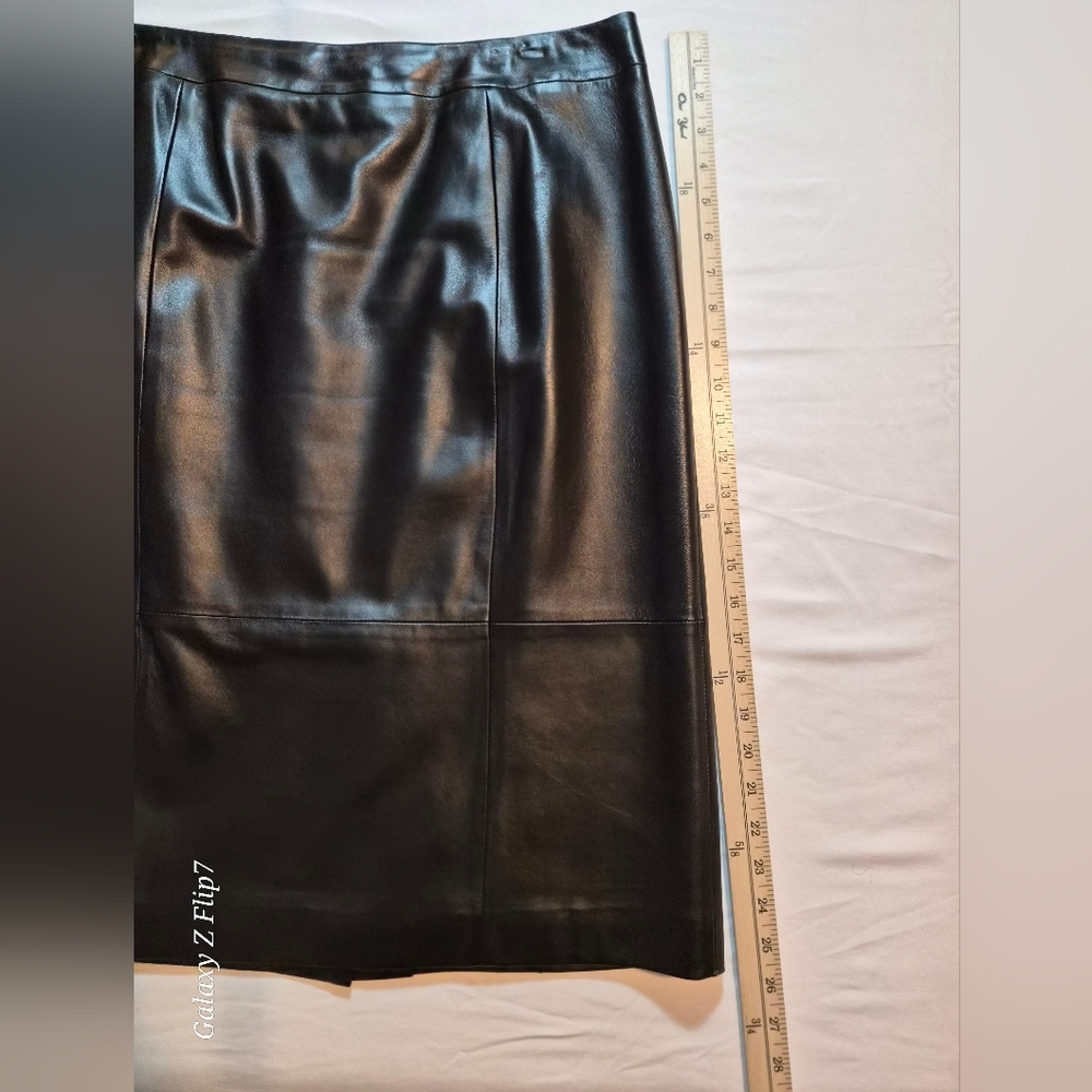 Talbots Petites 100% Genuine Leather Pencil Skirt - Black - Size 14P - Picture 5 of 6